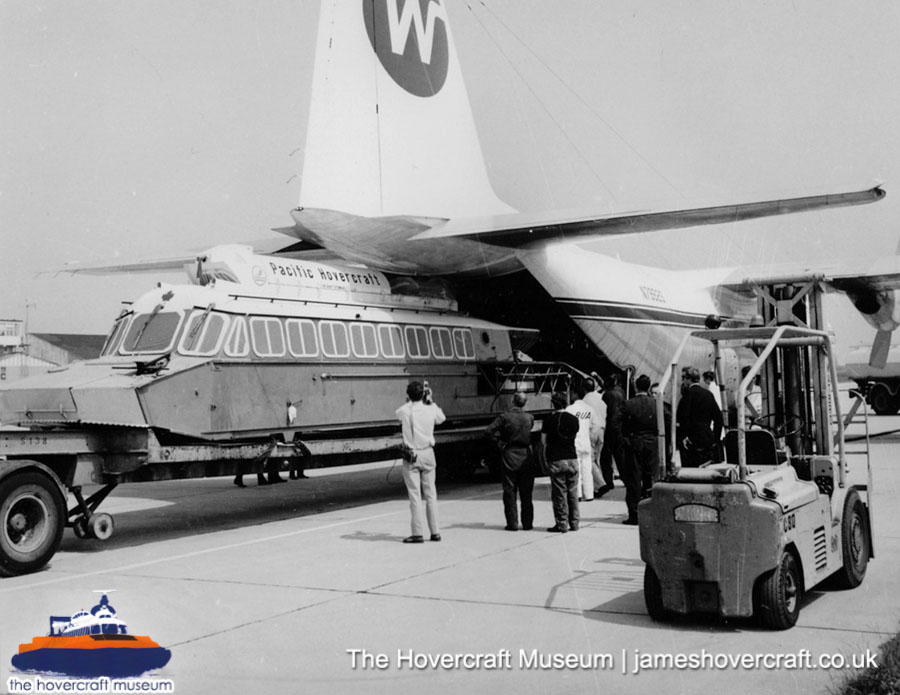 SRN6 with Pacific Hovercraft -  (credit: The Hovercraft Museum Trust).
